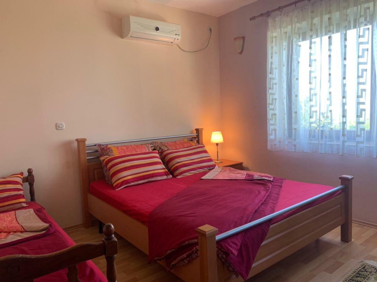 Apartments Villa Boris Ohrid Exteriör bild